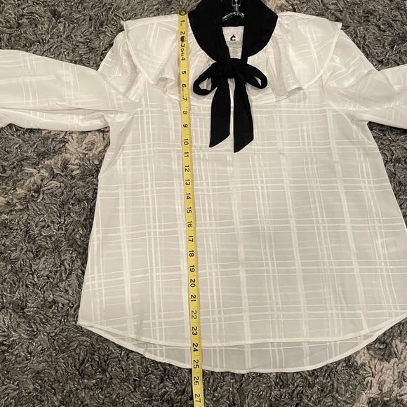 Cupio White Blouse With Black Bow Size Small - Picture 8 of 8